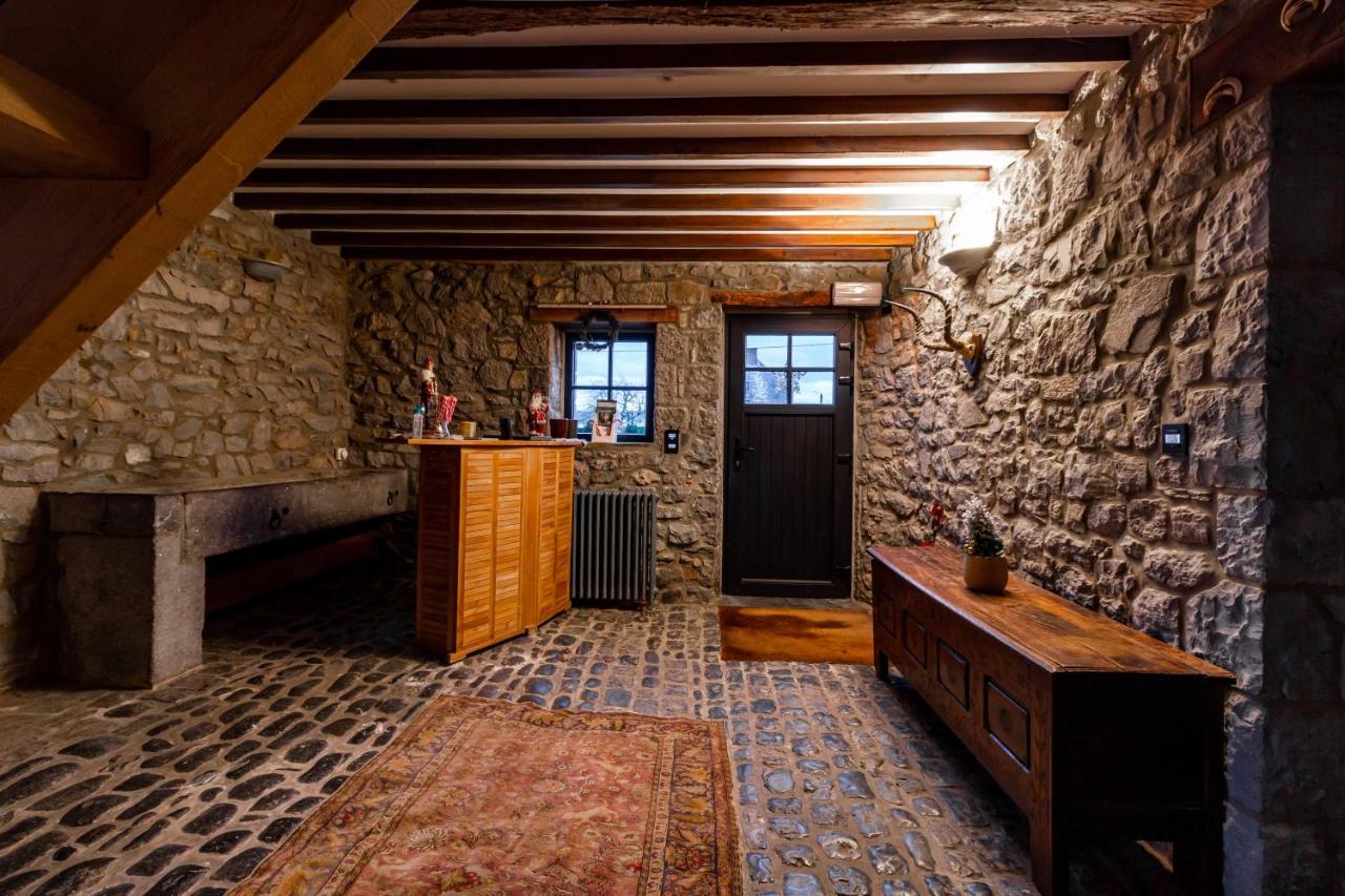 Bed and Breakfast A La Source De Lavis Houyet Exterior foto